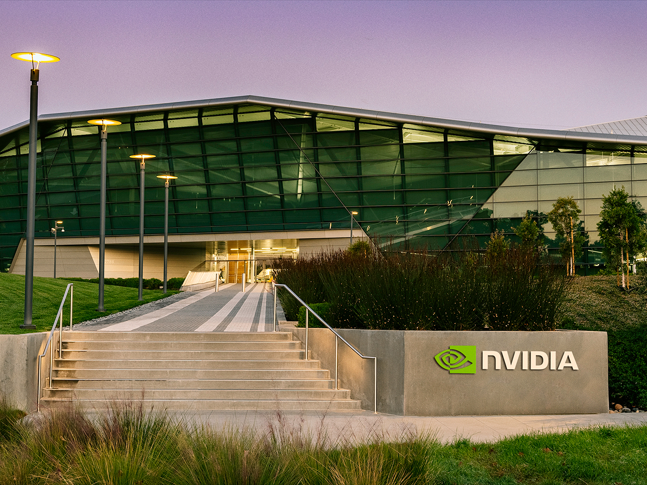 Правительство Великобритании будет изучать сделку Nvidia-Arm еще минимум полгода