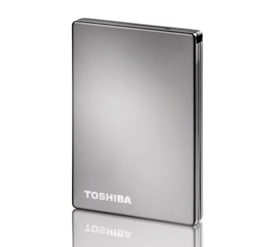 Toshiba начинает поставки внешних жестких дисков StorE steel