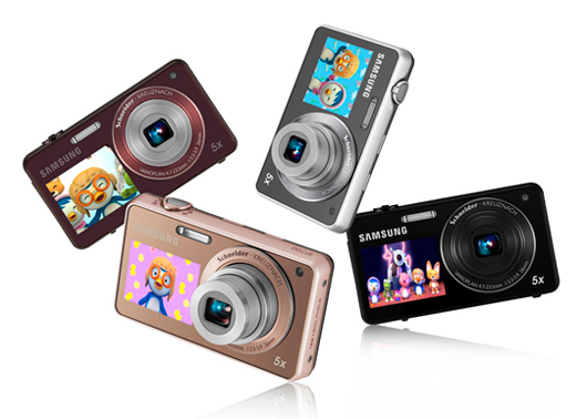 Камеры Samsung 2View привлекают внимание детей во время фотографирования