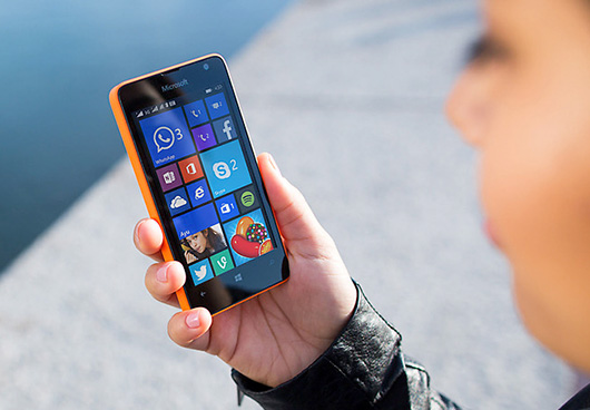 Microsoft представила бюджетный смартфон Lumia 430 Dual SIM