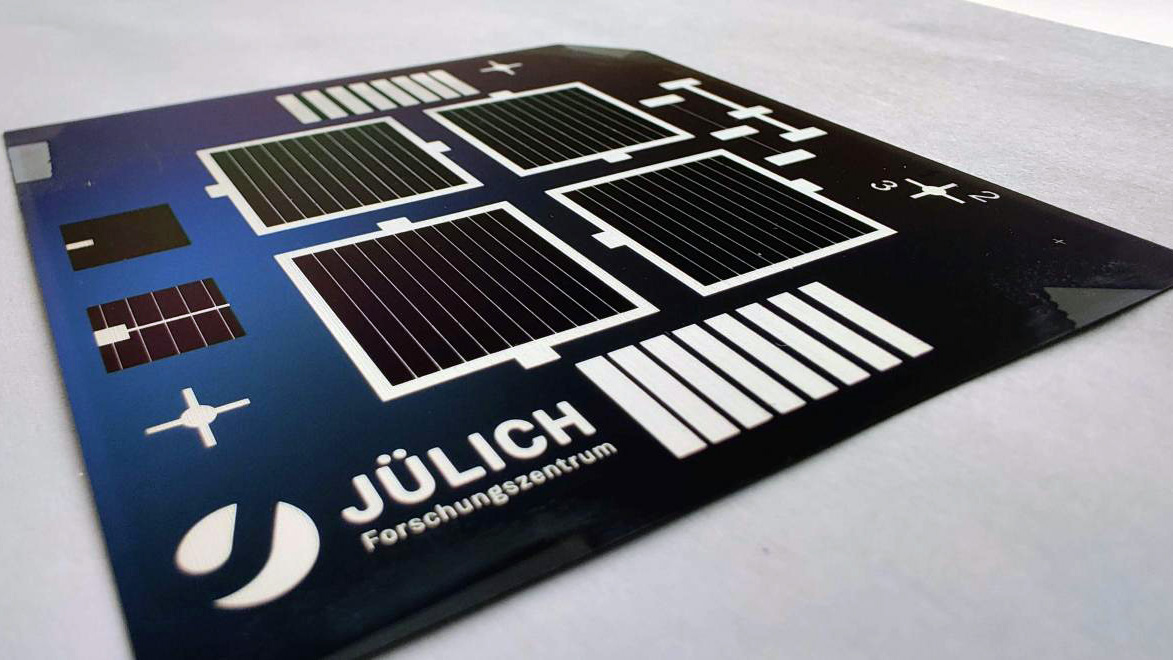 Прозрачные нанослои сделают солнечную энергию ещё дешевле