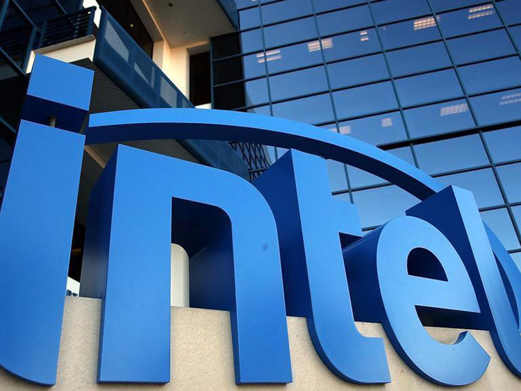 Intel покупает разработчика заказных чипов