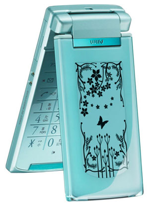 В телефонах Hitachi и Casio применен электрофоретический дисплей E Ink