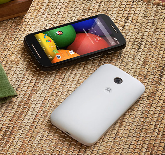 Motorola Moto E: смартфон за $129, предназначенный заменить обычные телефоны