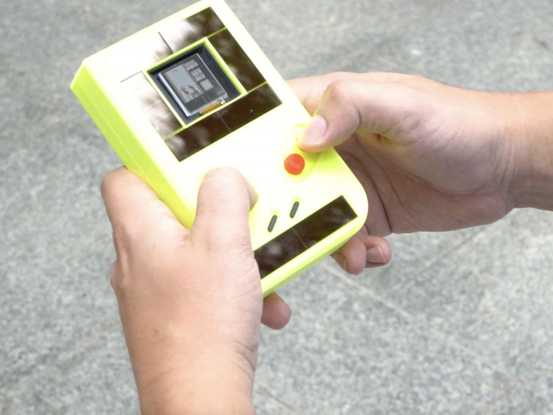Game Boy без аккумулятора не требует остановок на подзарядку