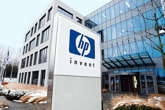 По итогам за год продажи HP выросли на 12,1% до 63,5 млрд долл.
