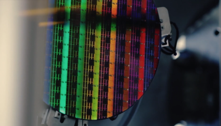 Intel анонсировала первые 3D-процессоры серии Lakefield