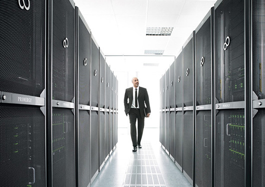 Fujitsu анонсировала линейку высокопроизводительных серверов на процессорах Intel Xeon E7 v2