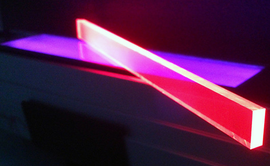 Квантовые точки улучшают перспективы для прозрачных солнечных батарей