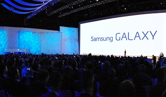 Samsung потеряла 26 млрд долл. капитализации из-за проблем с батареями в Note 7 Samsung потеряла 26 млрд долл. капитализации из-за проблем с батареями в Note 7