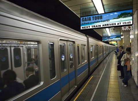 Samsung приступила к массовому выпуску сверхширокоэкранных ЖК-дисплеев