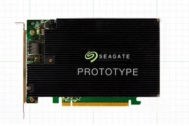 Seagate показала на Flash Memory Summit твердотельный накопитель емкостью 64 ТБ