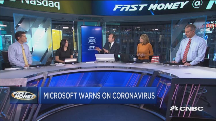 Коронавирус помешает Microsoft выполнить план по продажам Windows в III квартале