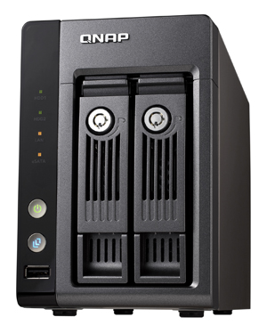 Сетевой накопитель QNAP поддерживает жесткие диски 2,5'' и 3,5''