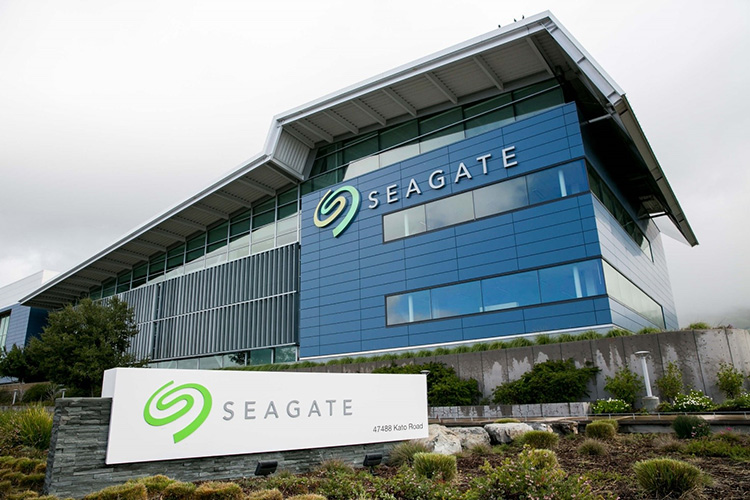 Квартальный оборот Seagate вырос до 2,72 млрд долл.