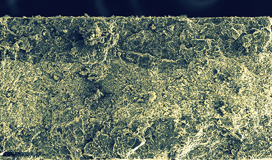 Инженерам удалось изготовить батарею целиком из одного материала Инженерам удалось изготовить батарею целиком из одного материала