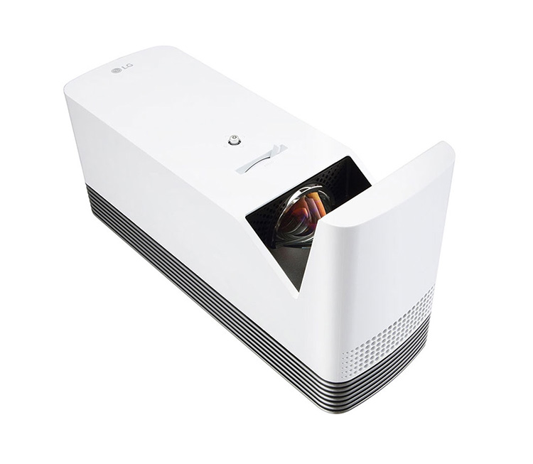 LG представила лазерные проекторы на базе webOS