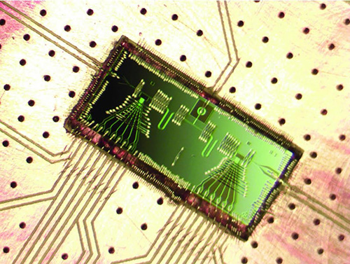 Миниатюрный лазер работает на одиночных электронах