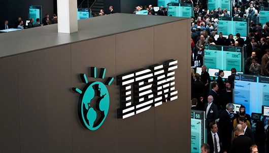 IBM сократила квартальную выручку на 14% до $19,28 млрд из-за слабых продаж