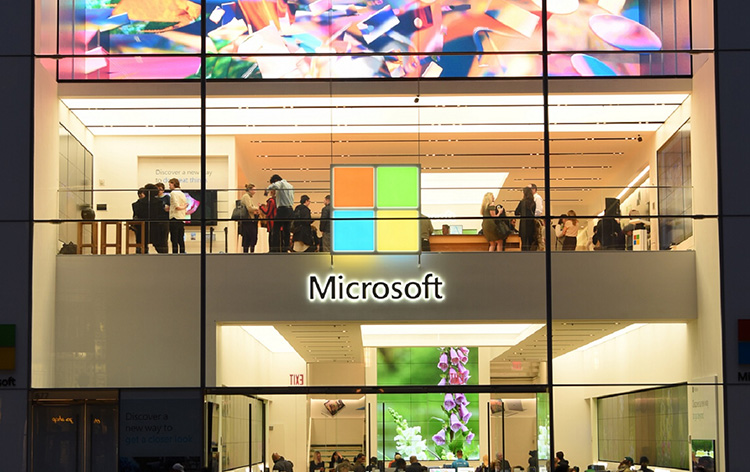 Прибыль Microsoft за год выросла вдвое до 39,2 млрд долл.