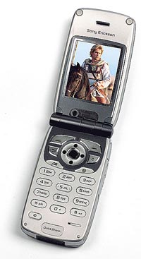 Sony Ericsson Z1010 прикосновение к 3G