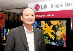 Йонг Нам «Задача LG – превратиться из крупной корейской компании в международную структуру»
